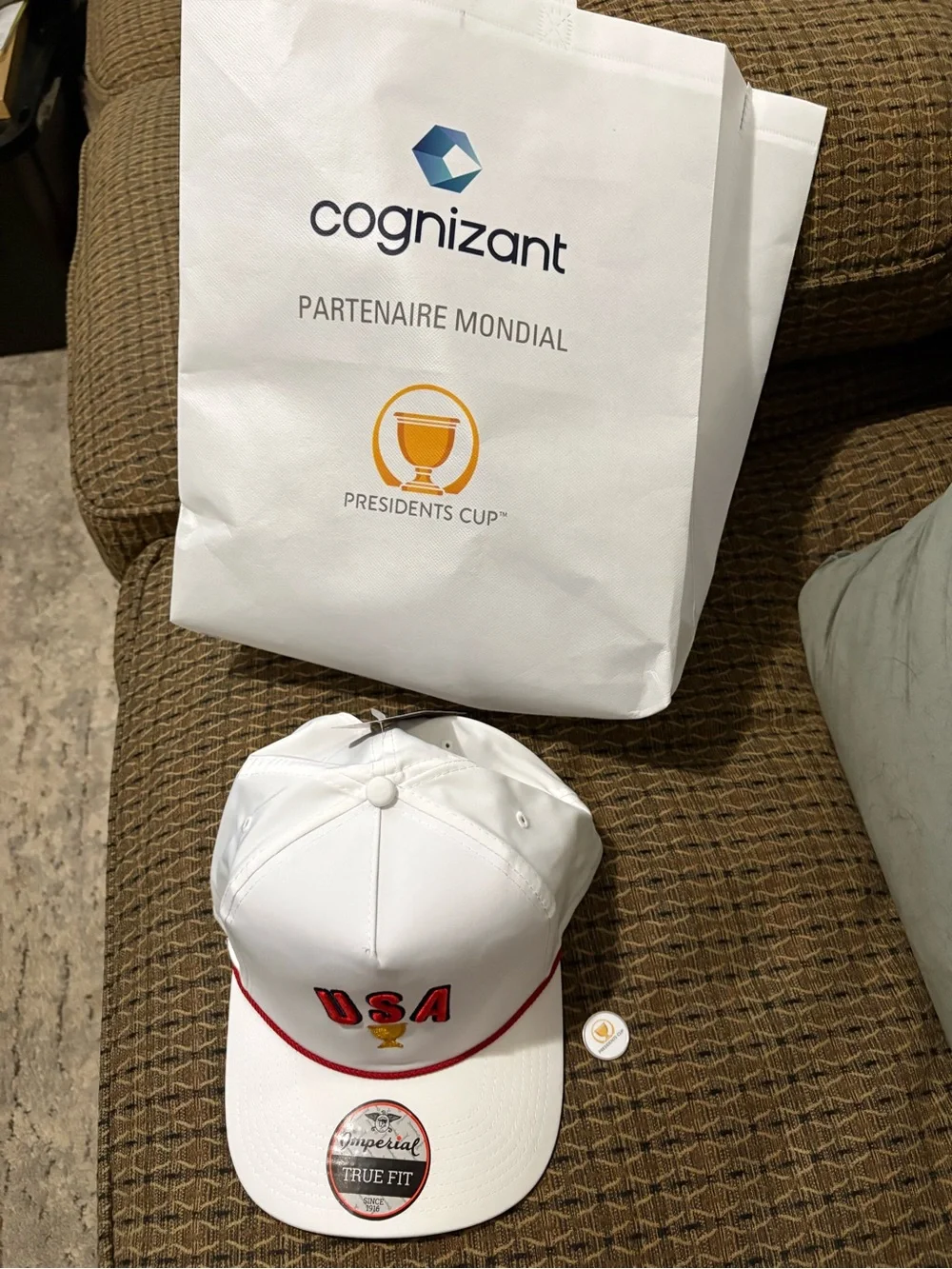 President's Cup - Team USA Hat + Ball Marker & Pro Shop Bag